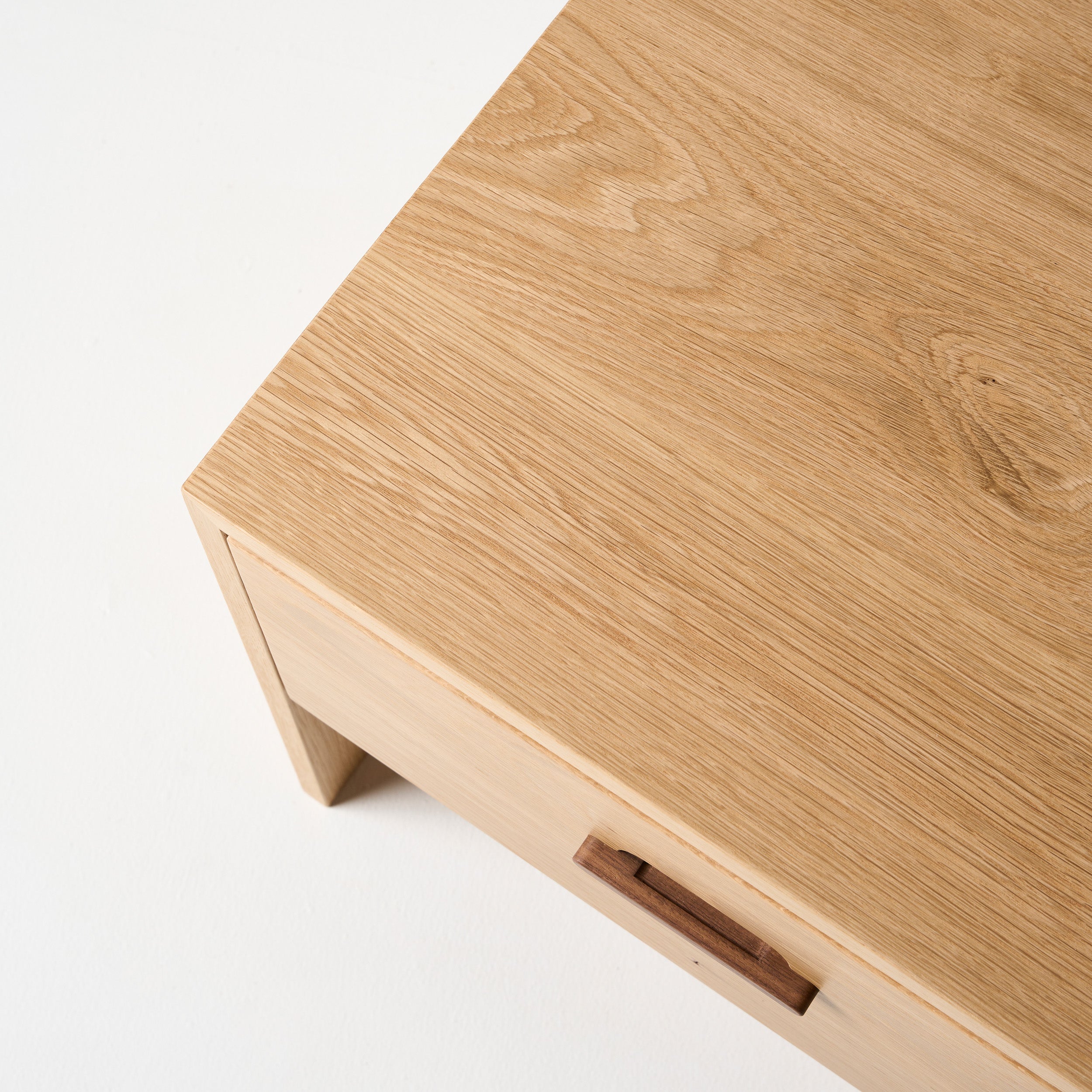 Ayda Bedside Table