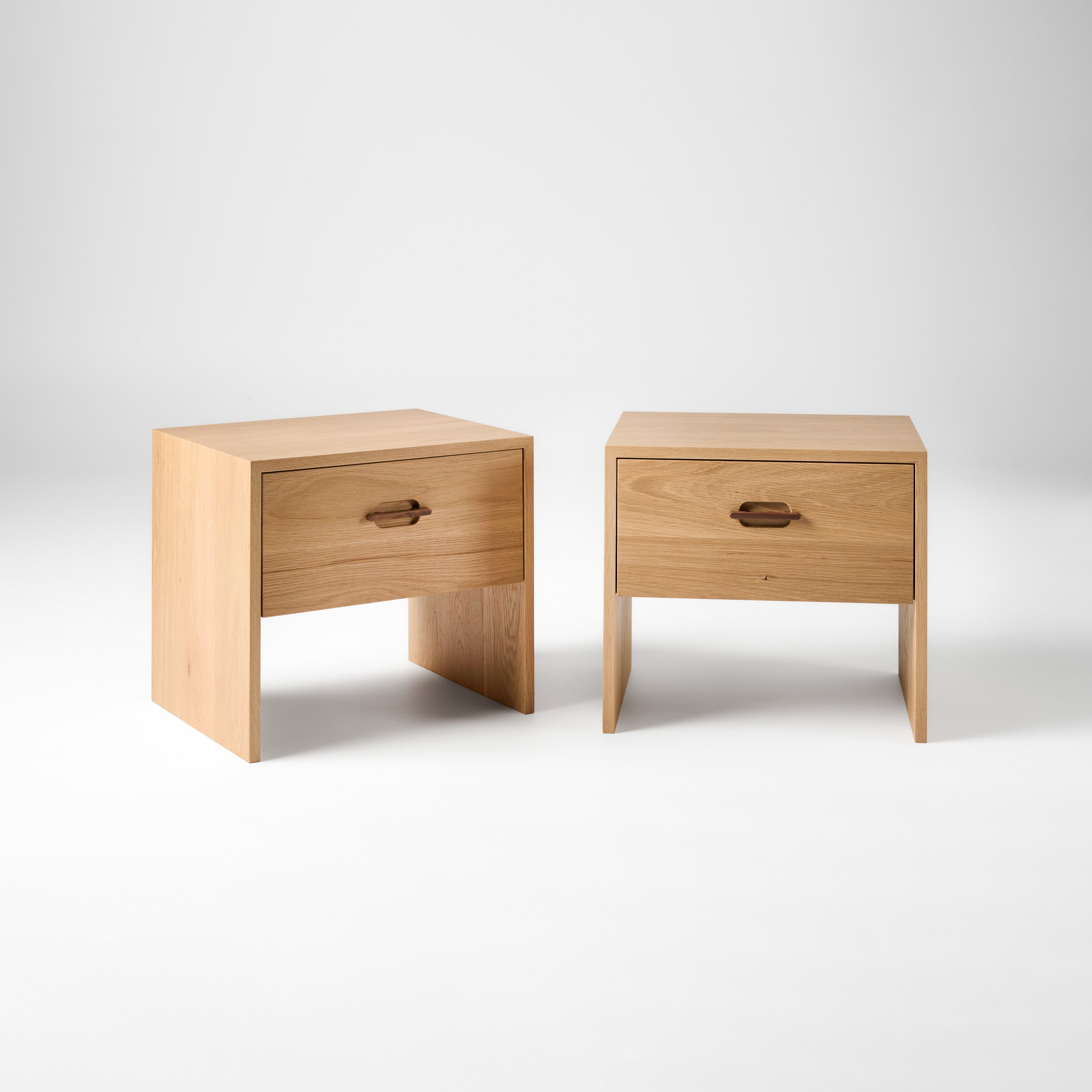 Ayda Bedside Table