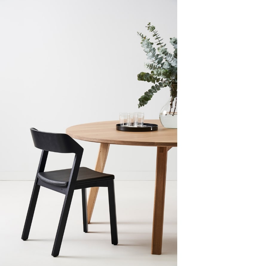 luna-dining-table-mubu-oak2