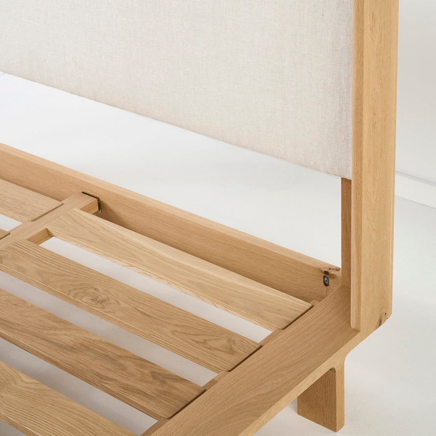 Markus Solid Timber Bed
