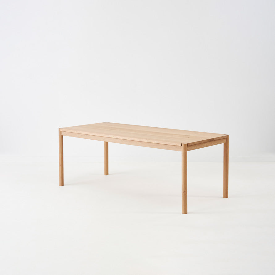 AXEL_DINING_TABLE_mubu-oak-2